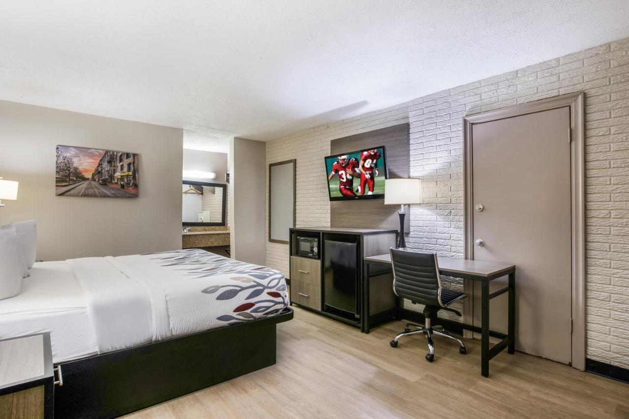 Red Roof Inn Savannah - Richmond Hill I-95 Экстерьер фото