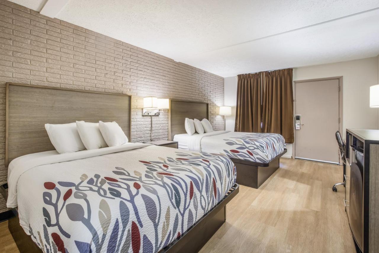 Red Roof Inn Savannah - Richmond Hill I-95 Экстерьер фото