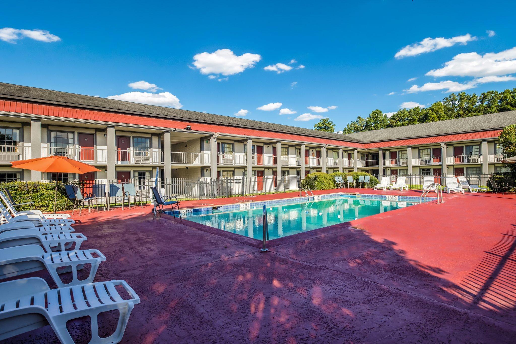 Red Roof Inn Savannah - Richmond Hill I-95 Экстерьер фото